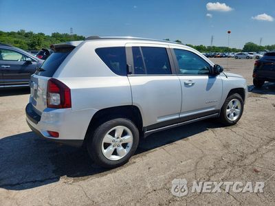 Trzecie zdjęcie samochodu z tyłu: 2014 JEEP COMPASS SPORT VIN:1C4NJCBA4ED539232 - miniatura