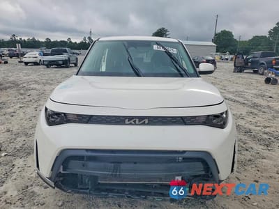 Piąte zdjęcie samochodu w środku: 2025 KIA SOUL S VIN:KNDJ23AU2S7922085 - miniatura