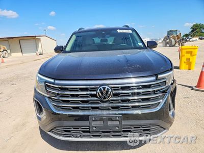 Piąte zdjęcie samochodu w środku: 2024 VOLKSWAGEN ATLAS SE VIN:1V2WR2CA7RC619396 - miniatura