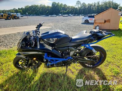 Trzecie zdjęcie samochodu z tyłu: 2022 YAMAHA YZFR7 VIN:JYARM38E7NA004167 - miniatura