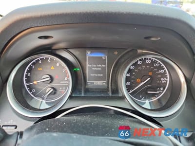 Zdjęcie 9 z 12 samochodu: 2018 TOYOTA CAMRY LE VIN:4T1B11HK0JU027058 - miniatura