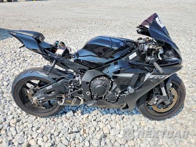 2024 YAMAHA YZFR1 JYARN66E0RA004017 - główne zdjęcie licytacji z USA - miniatura