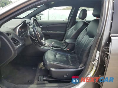 Zdjęcie 7 z 12 samochodu: 2013 DODGE AVENGER SXT VIN:1C3CDZCG3DN772827 - miniatura