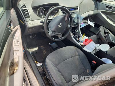 Zdjęcie 8 z 12 samochodu: 2013 HYUNDAI SONATA GLS VIN:5NPEB4AC2DH657178 - miniatura