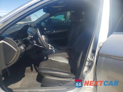 Zdjęcie 7 z 12 samochodu: 2008 MERCEDES-BENZ C 350 VIN:WDDGF56X38F033376 - miniatura
