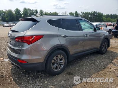 Trzecie zdjęcie samochodu z tyłu: 2016 HYUNDAI SANTA FE SPORT 2.4L VIN:5XYZUDLBXGG334816 - miniatura