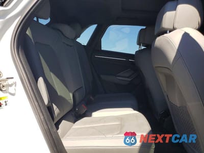 Zdjęcie 10 z 12 samochodu: 2019 AUDI Q3 PREMIUM PLUS S-LINE VIN:WA1EECF31K1074836 - miniatura