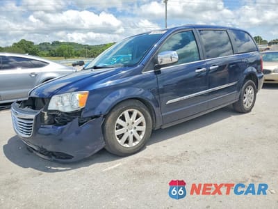 2015 CHRYSLER TOWN & COUNTRY TOURING 2C4RC1BG2FR645150 - główne zdjęcie licytacji z USA - miniatura