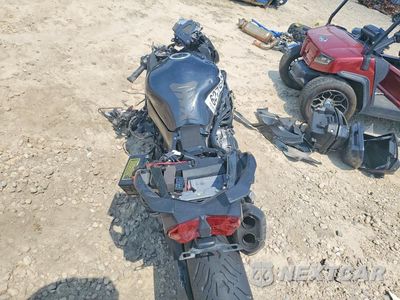 Czwarte zdjęcie samochodu z boku: 2018 KAWASAKI ZX1002 A VIN:JKBZXVA10JA001741 - miniatura