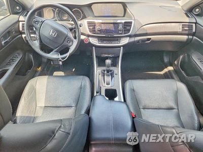 Zdjęcie 8 z 12 samochodu: 2015 HONDA ACCORD EXL VIN:1HGCR2F81FA229142 - miniatura