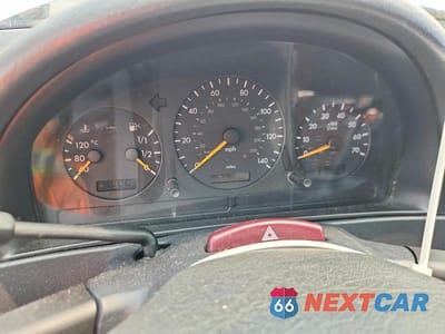 Zdjęcie 9 z 13 samochodu: 2001 MERCEDES-BENZ ML 430 VIN:4JGAB72E51A266346 - miniatura