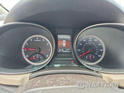 Zdjęcie 9 z 13 samochodu: 2016 HYUNDAI SANTA FE SPORT 2.4L VIN:5XYZT3LB4GG350457 - miniatura