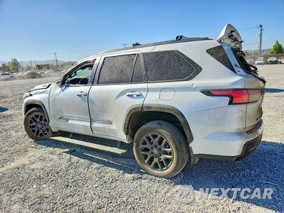 Drugie zdjęcie samochodu z przodu: 2025 TOYOTA SEQUOIA PLATINUM VIN:7SVAAABA2SX067292 - miniatura