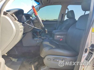 Zdjęcie 7 z 13 samochodu: 2010 LEXUS LX 570 VIN:JTJHY7AX9A4054775 - miniatura