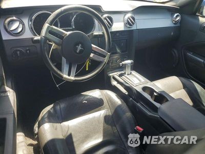 Zdjęcie 8 z 13 samochodu: 2006 FORD MUSTANG VIN:1ZVFT80N065133152 - miniatura