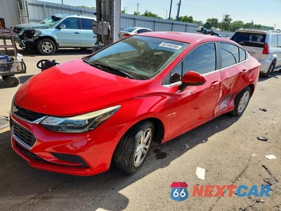 2017 CHEVROLET CRUZE LT 1G1BE5SM2H7221117 - główne zdjęcie licytacji z USA - miniatura