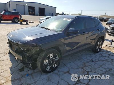 2024 HYUNDAI KONA SEL KM8HBCAB8RU076789 - główne zdjęcie licytacji z USA - miniatura