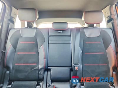 Zdjęcie 10 z 13 samochodu: 2021 MERCEDES-BENZ GLB 250 VIN:W1N4M4GB2MW108037 - miniatura