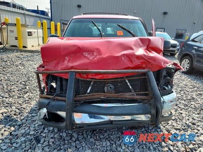 Piąte zdjęcie samochodu w środku: 2002 GMC YUKON VIN:1GKEK13Z72J243970 - miniatura