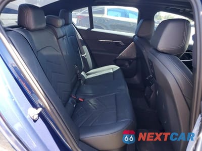 Zdjęcie 10 z 13 samochodu: 2024 BMW 530 XI VIN:WBA53FJ09RCS85076 - miniatura