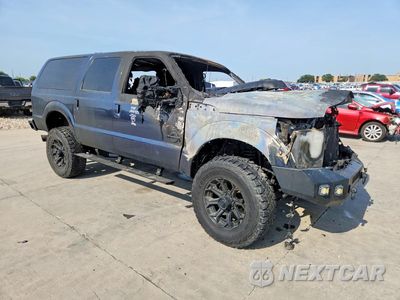 Czwarte zdjęcie samochodu z boku: 2000 FORD EXCURSION LIMITED VIN:1FMNU42F6YEE00724 - miniatura
