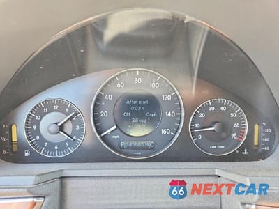 Zdjęcie 9 z 12 samochodu: 2006 MERCEDES-BENZ E 500 VIN:WDBUF70J56A832596 - miniatura