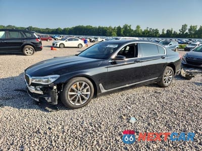 2019 BMW 750 XI WBA7F2C56KB238990 - główne zdjęcie licytacji z USA - miniatura