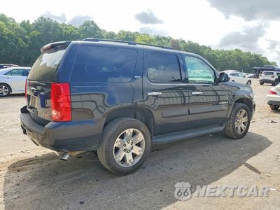 Trzecie zdjęcie samochodu z tyłu: 2008 GMC YUKON VIN:1GKFC13028R162419 - miniatura