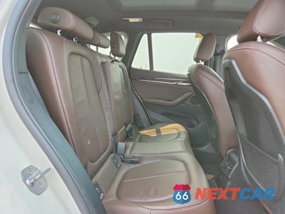 Zdjęcie 11 z 13 samochodu: 2018 BMW X1 XDRIVE28I VIN:WBXHT3C34J3H30484 - miniatura