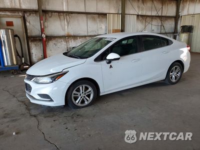 2017 CHEVROLET CRUZE LT 1G1BE5SM0H7266847 - główne zdjęcie licytacji z USA - miniatura
