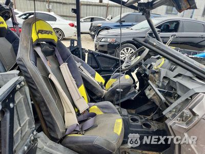 Piąte zdjęcie samochodu w środku: 2016 POLARIS RZR UTILITY VEHICLE VIN:4XAVFE990GB340953 - miniatura