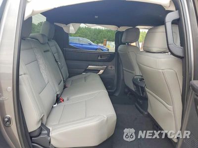 Zdjęcie 10 z 13 samochodu: 2025 TOYOTA TUNDRA SR5 VIN:5TFLA5DB4SX285976 - miniatura