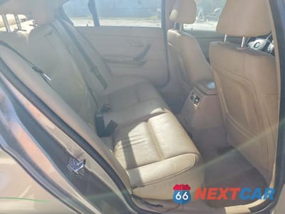 Zdjęcie 10 z 13 samochodu: 2008 BMW 328 I VIN:WBAVA37598NL58621 - miniatura