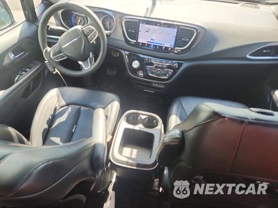 Zdjęcie 8 z 14 samochodu: 2025 CHRYSLER PACIFICA SELECT VIN:2C4RC1BG8SR541529 - miniatura
