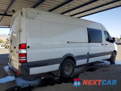Trzecie zdjęcie samochodu z tyłu: 2007 DODGE SPRINTER 3500 DELIVERY VAN VIN:WD0PF445975182585 - miniatura