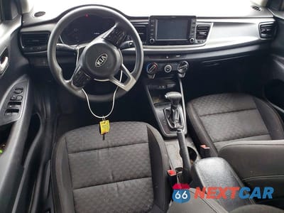 Zdjęcie 8 z 12 samochodu: 2019 KIA RIO S VIN:3KPA24AB5KE241620 - miniatura