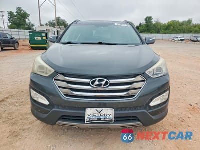 Piąte zdjęcie samochodu w środku: 2014 HYUNDAI SANTA FE SPORT 2.4L VIN:5XYZU3LB4EG172088 - miniatura