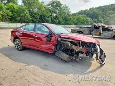 Czwarte zdjęcie samochodu z boku: 2021 NISSAN ALTIMA SV VIN:1N4BL4DW0MN300657 - miniatura