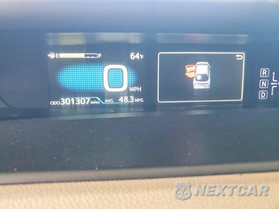 Zdjęcie 9 z 12 samochodu: 2016 TOYOTA PRIUS THREE VIN:JTDKARFU1G3525825 - miniatura
