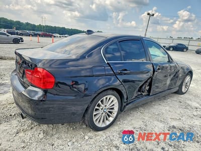 Trzecie zdjęcie samochodu z tyłu: 2011 BMW 335 XI VIN:WBAPL5C51BA920160 - miniatura