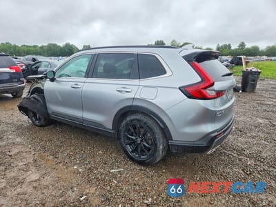 Drugie zdjęcie samochodu z przodu: 2025 HONDA CR-V SPORT-L VIN:2HKRS6H89SH807511 - miniatura
