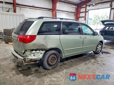 Trzecie zdjęcie samochodu z tyłu: 2008 TOYOTA SIENNA LE 7-PASSENGER VIN:5TDZK23C08S116732 - miniatura