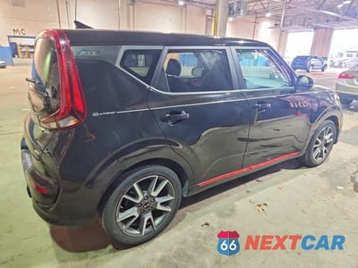 Trzecie zdjęcie samochodu z tyłu: 2021 KIA SOUL GT-LINE TURBO VIN:KNDJ53AF0M7758699 - miniatura