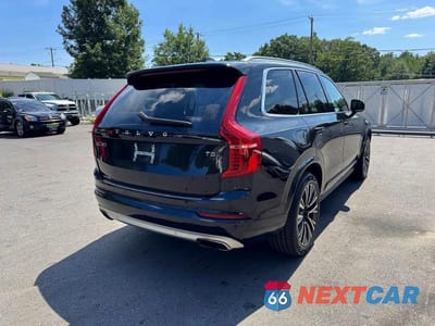 Trzecie zdjęcie samochodu z tyłu: 2020 VOLVO XC90 T5 MOMENTUM VIN:YV4102PK3L1610350 - miniatura