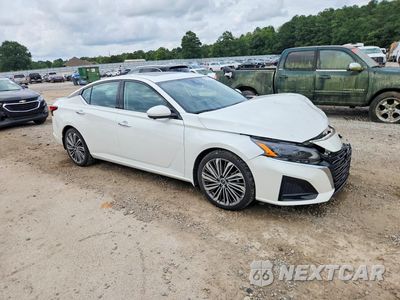 Czwarte zdjęcie samochodu z boku: 2024 NISSAN ALTIMA SL VIN:1N4BL4EV9RN301416 - miniatura
