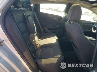 Zdjęcie 10 z 12 samochodu: 2020 CHEVROLET MALIBU LT VIN:1G1ZD5ST5LF012767 - miniatura