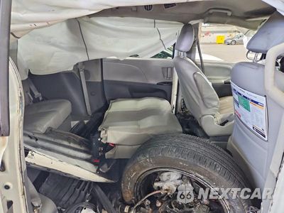 Zdjęcie 11 z 14 samochodu: 2020 TOYOTA SIENNA L VIN:5TDZZ3DC3LS036785 - miniatura