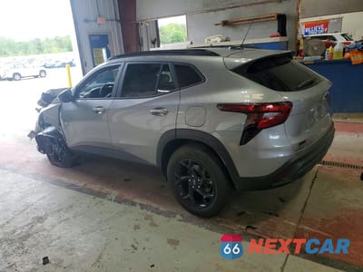 Drugie zdjęcie samochodu z przodu: 2026 CHEVROLET TRAX 1LT VIN:KL77LHEP3TC104718 - miniatura