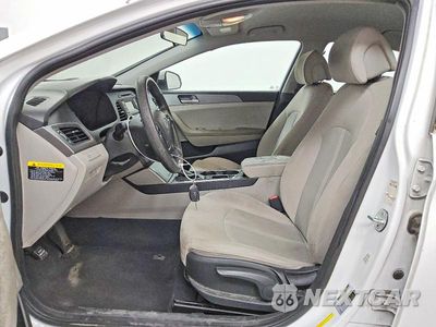 Zdjęcie 7 z 12 samochodu: 2017 HYUNDAI SONATA SE VIN:5NPE24AF7HH517675 - miniatura