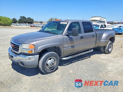 2007 GMC NEW SIERRA K3500 1GTJK33D27F152092 - główne zdjęcie licytacji z USA - miniatura